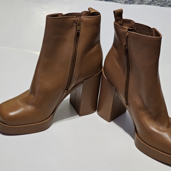 Gianni Bini Brown Leather Platform Ankle Booties Size 10M NWT - Picture 4 of 8